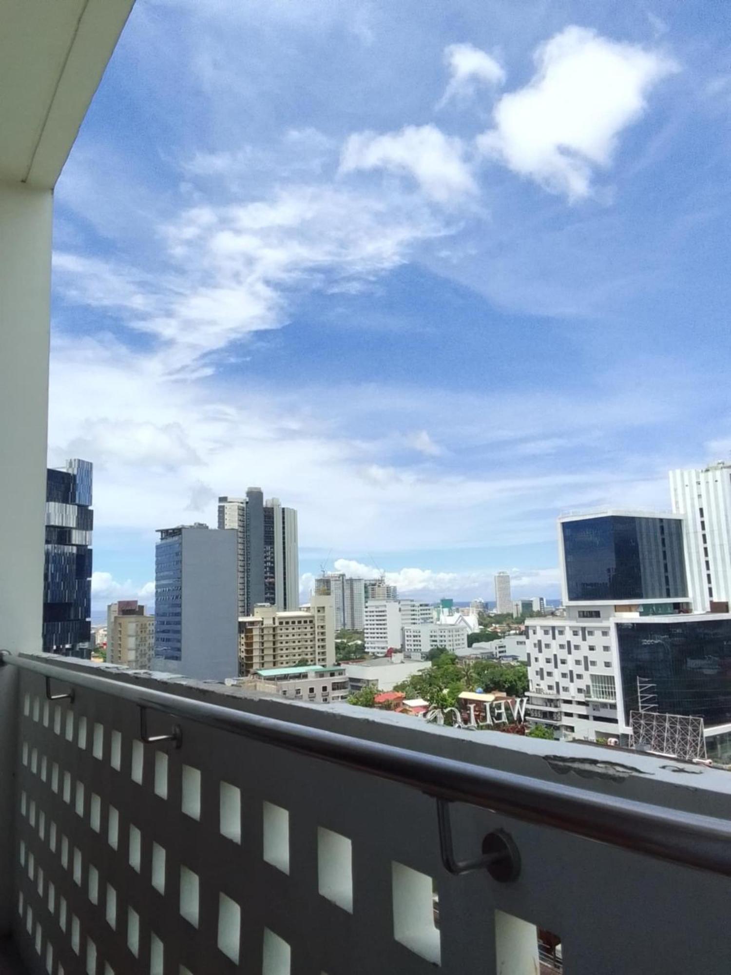 Trillium Residences Condominium セブ市 エクステリア 写真