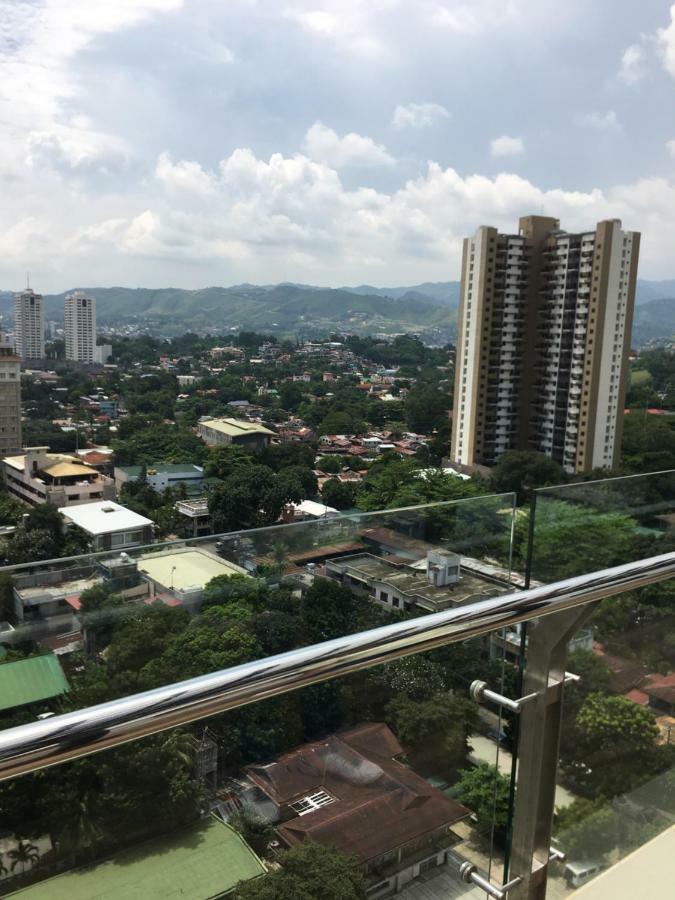 Trillium Residences Condominium セブ市 エクステリア 写真